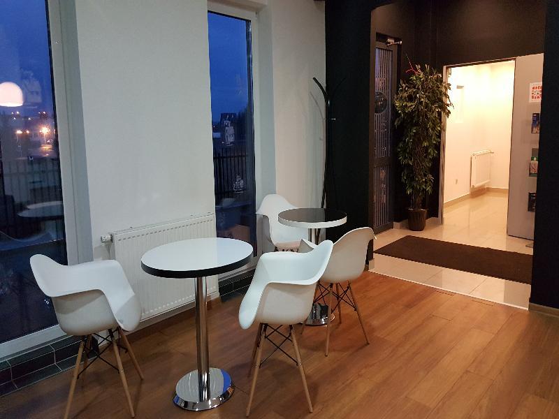 Aparthotel Travel Cracovie Extérieur photo