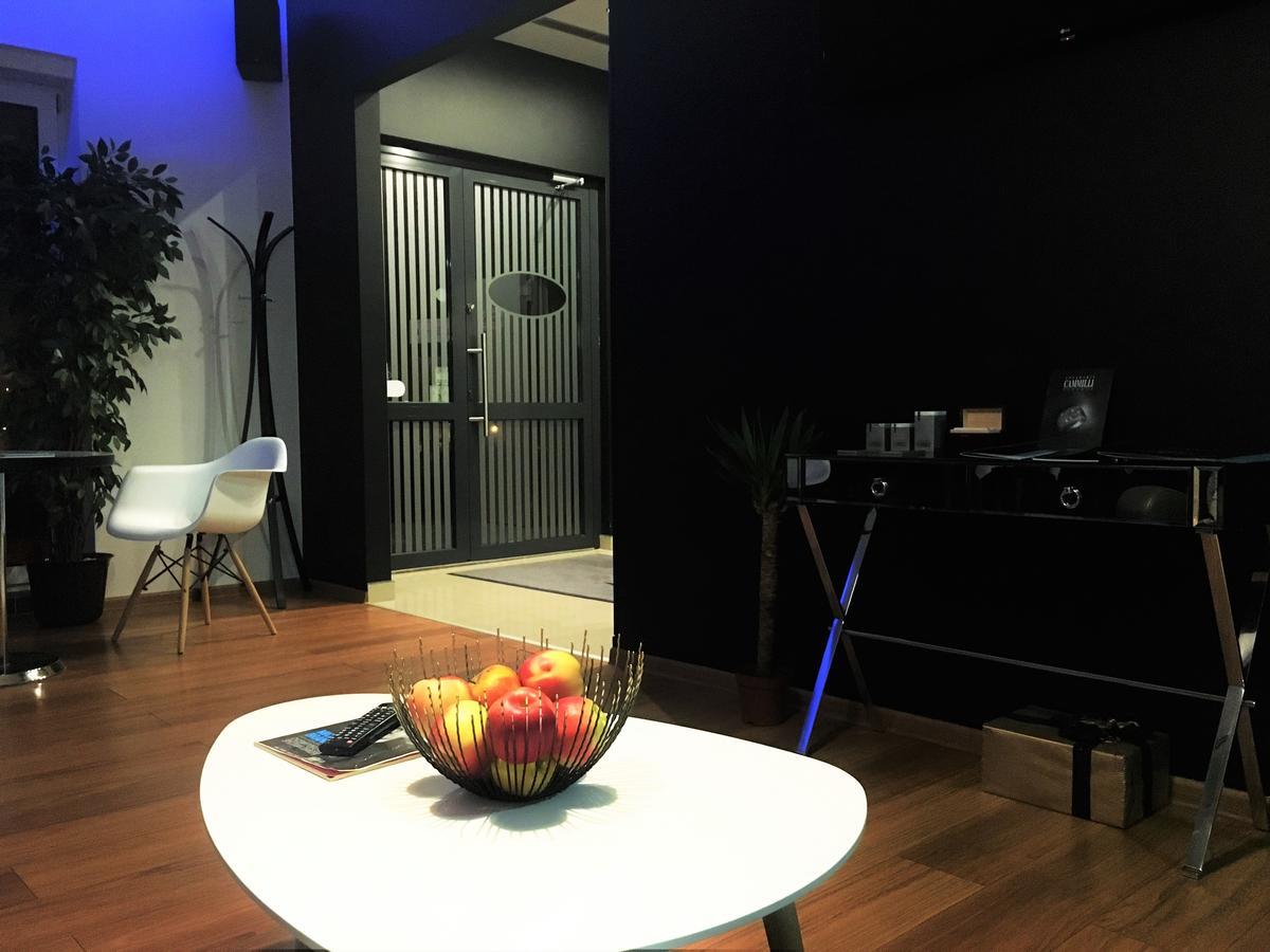 Aparthotel Travel Cracovie Extérieur photo
