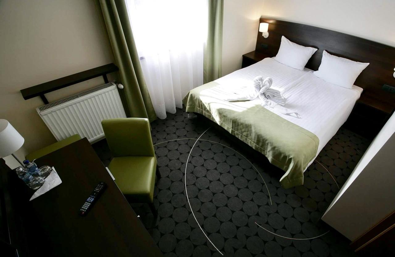 Aparthotel Travel Cracovie Extérieur photo