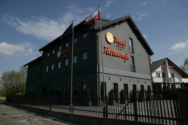 Aparthotel Travel Cracovie Extérieur photo